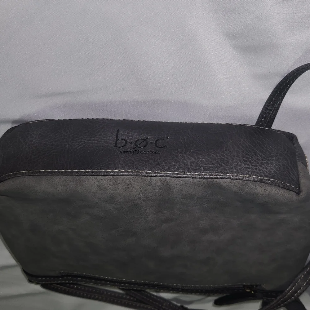 BOC‎ Gray Southerland Quilt Mini Handbag Purse Adjustable Strap